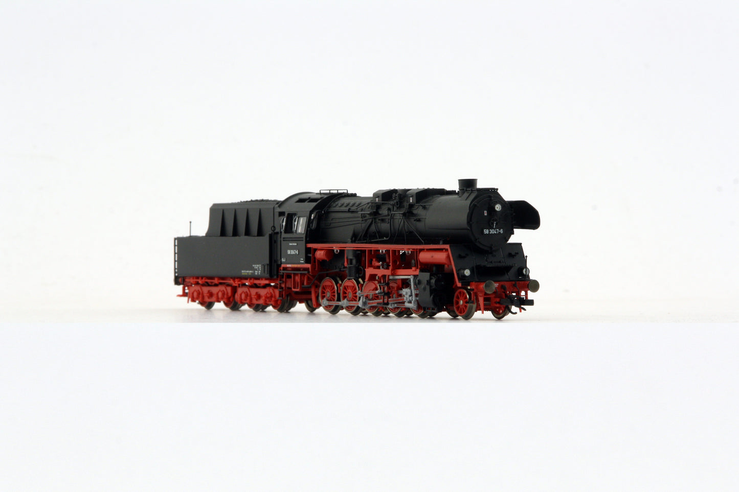 Saxonia 120085 Dampflok BR58.30 T28-Tender, DR IV, DC-Sound