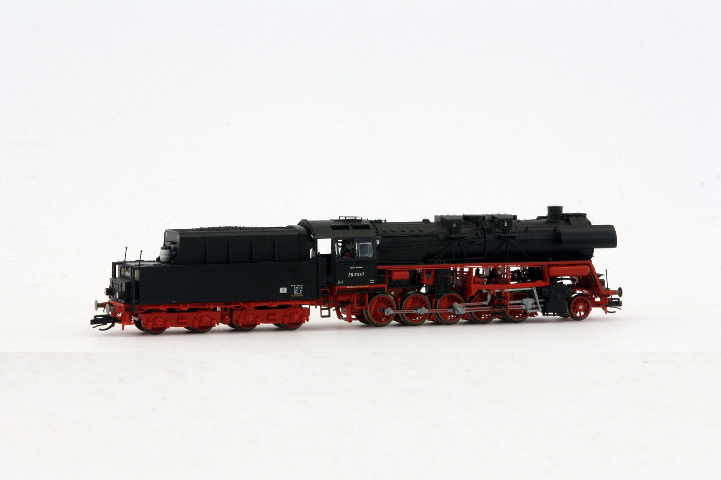 Saxonia 120086 Dampflok BR58.30 T28-Tender, DR III