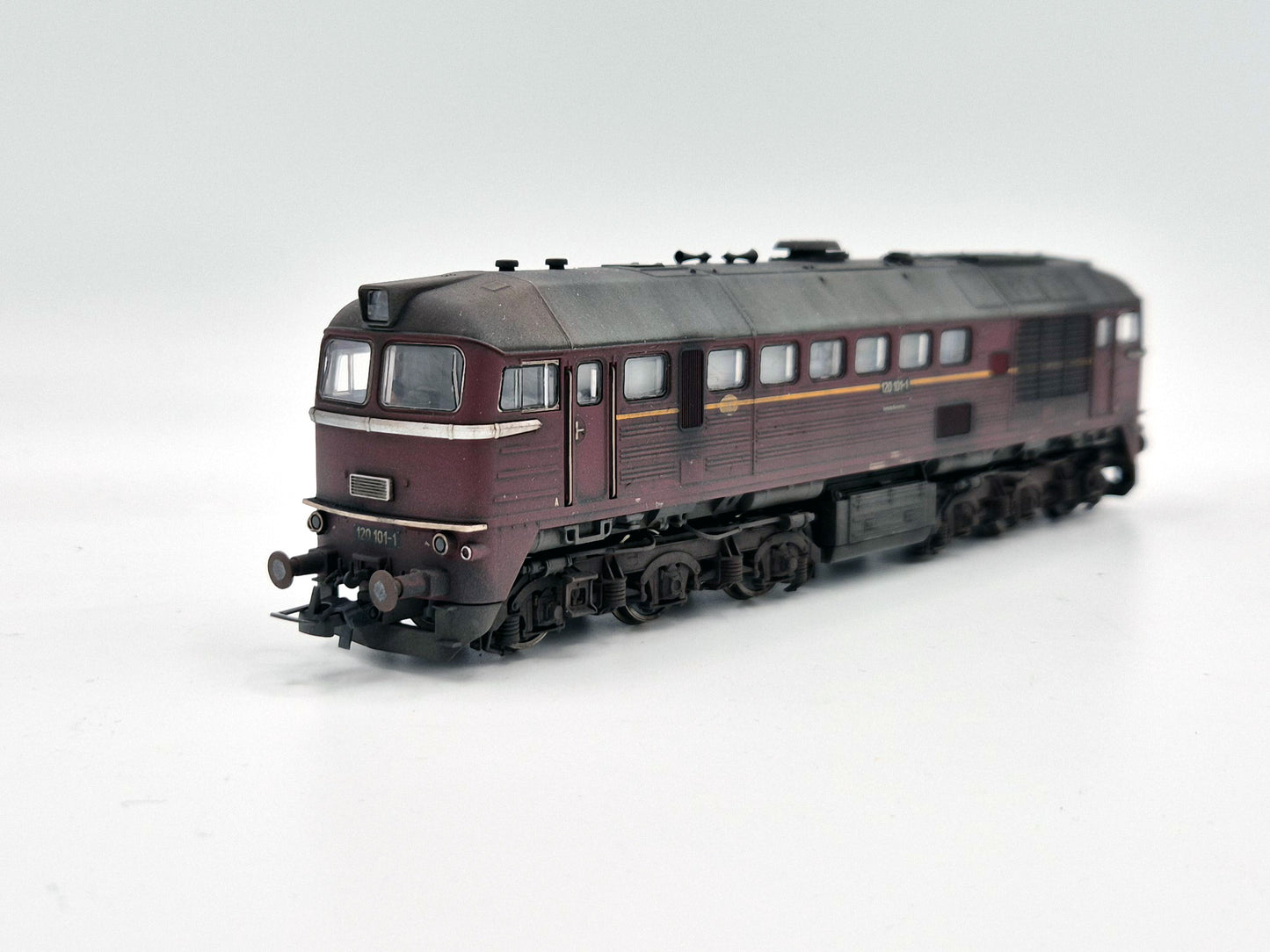 Roco 71790 H0 Diesellok 120 101-1, DR, Ep.IV, gealtert